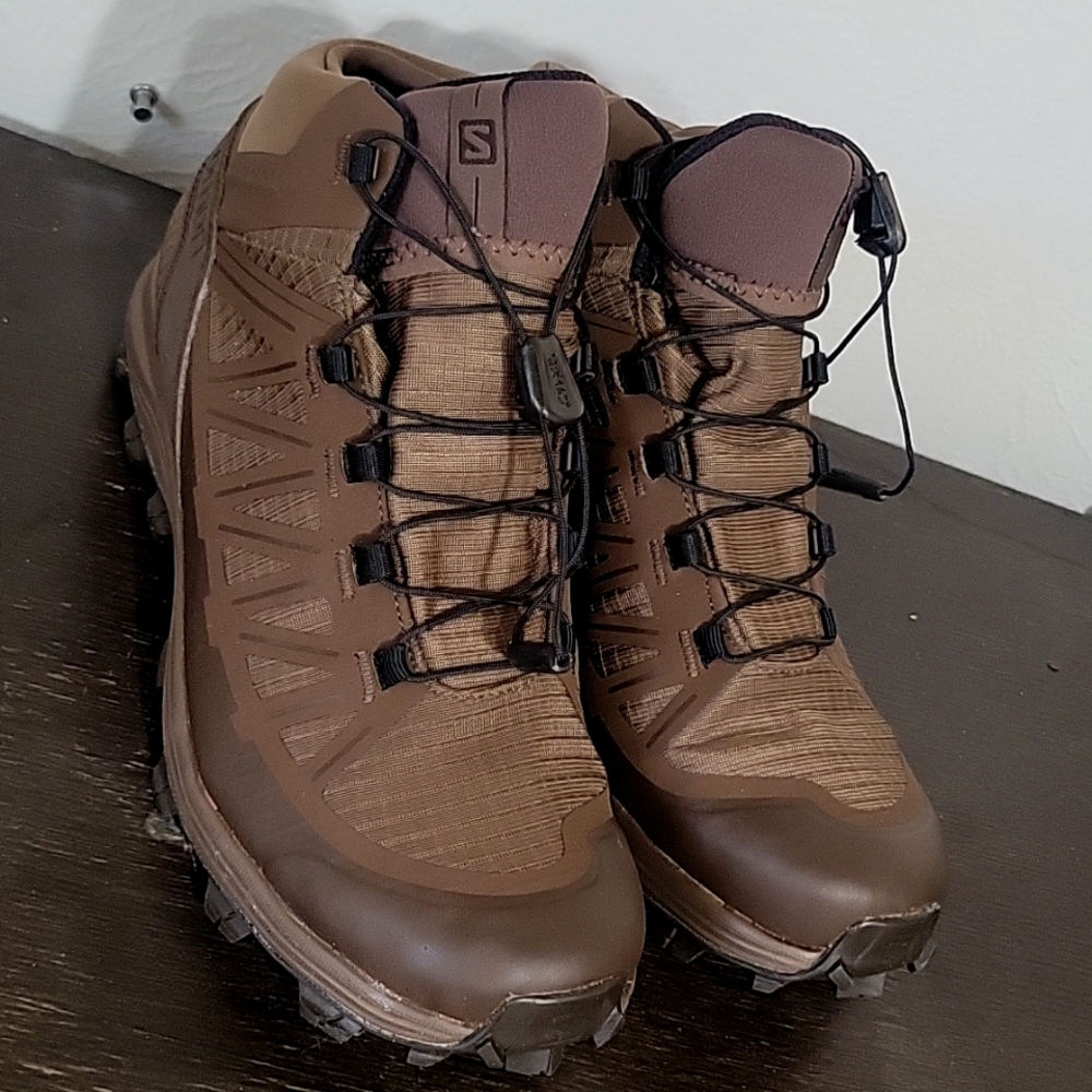 Salomon boots